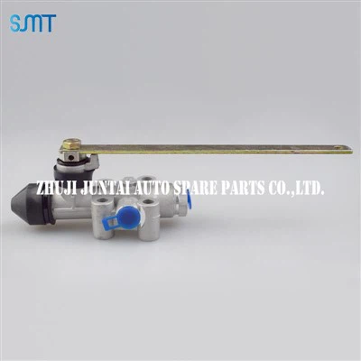 Semi Truck Air Leveling Valve